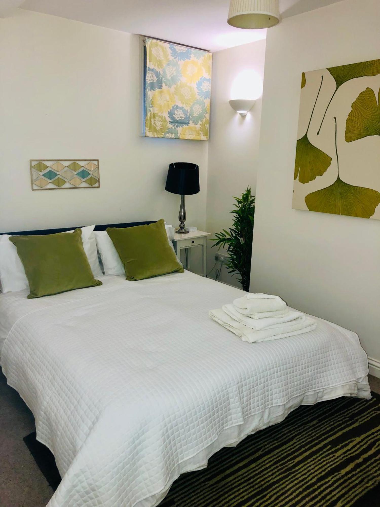 Luxury Apartment In The Heart Of Bath Esterno foto